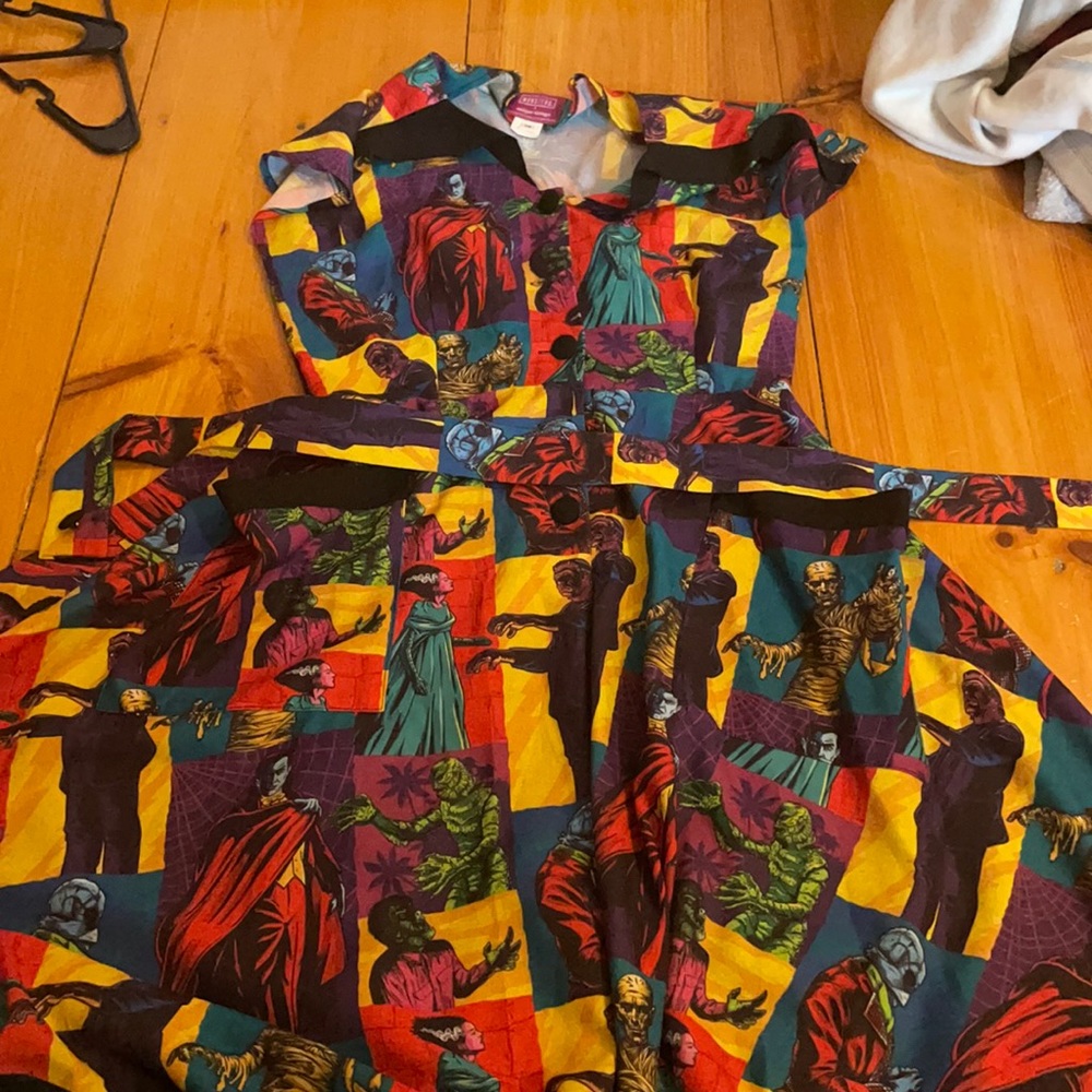Universal Studios MONSTERS unique vintage dress